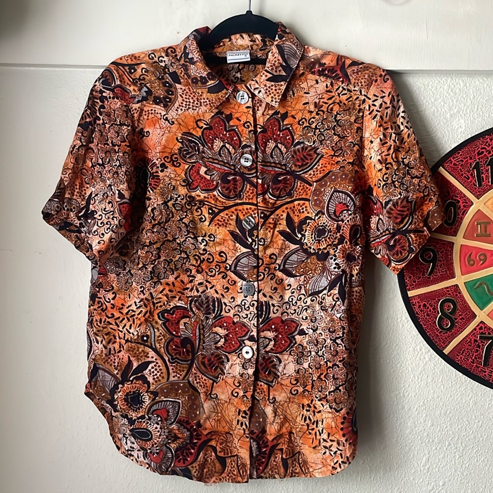 Vintage Palmettos bright floral short sleeve button down top